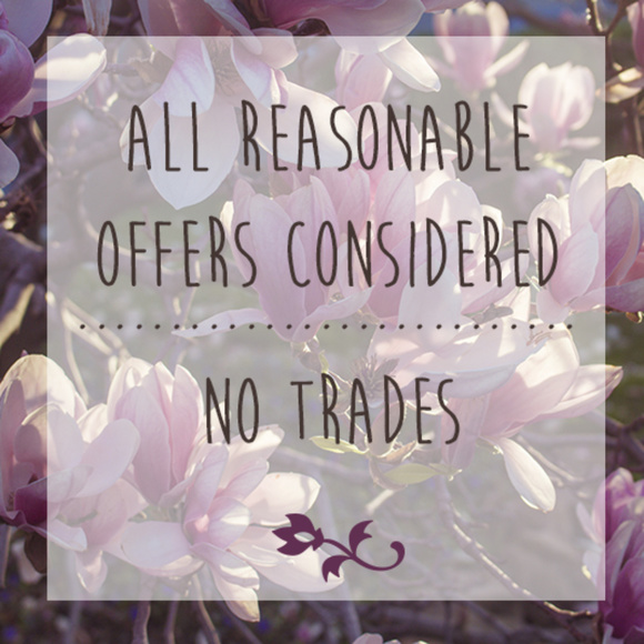 Welcome to my Closet/Boutique - Picture 4 of 4